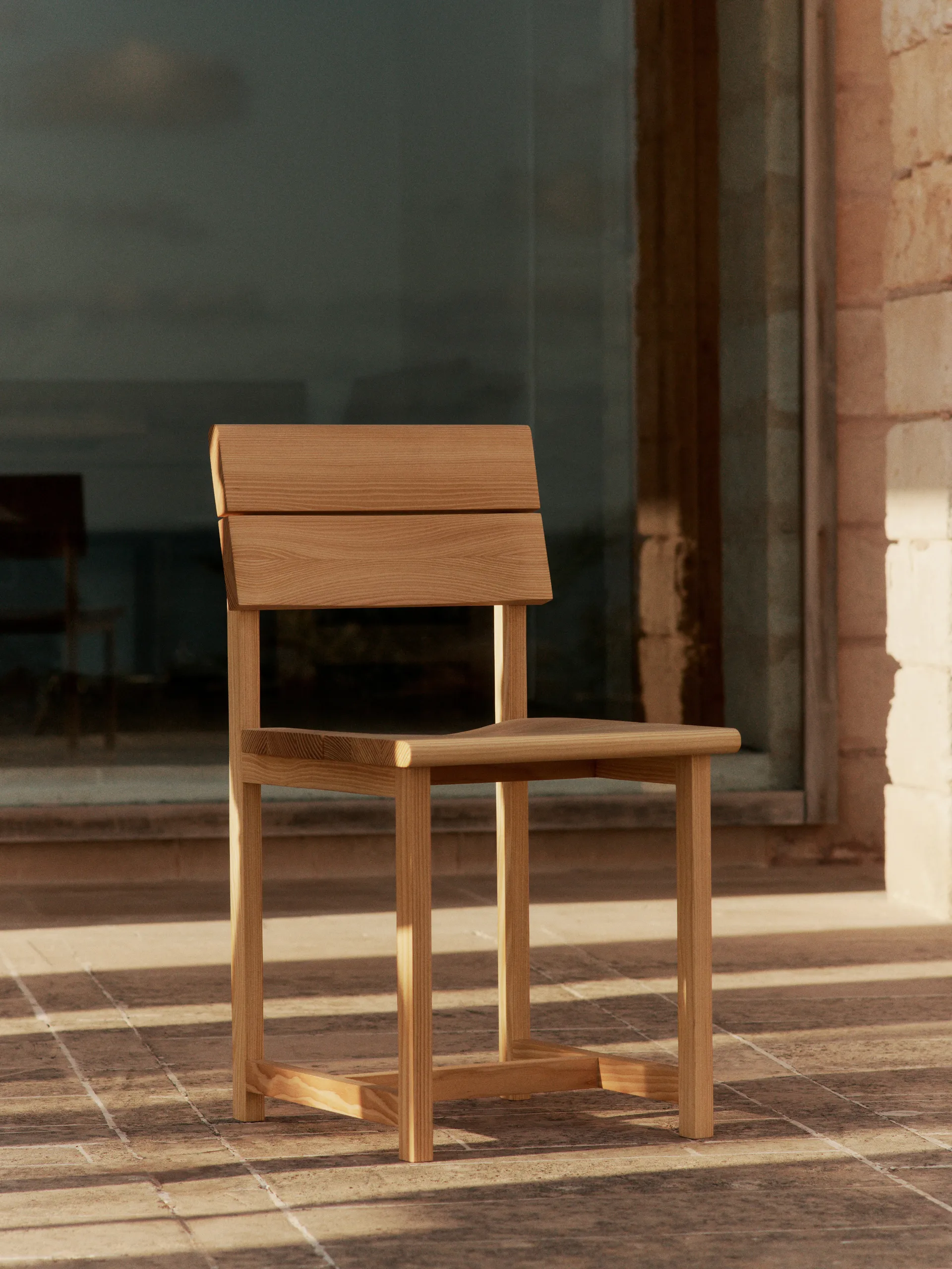 Chaise Visit dining, Douglas sapin Ferm Living