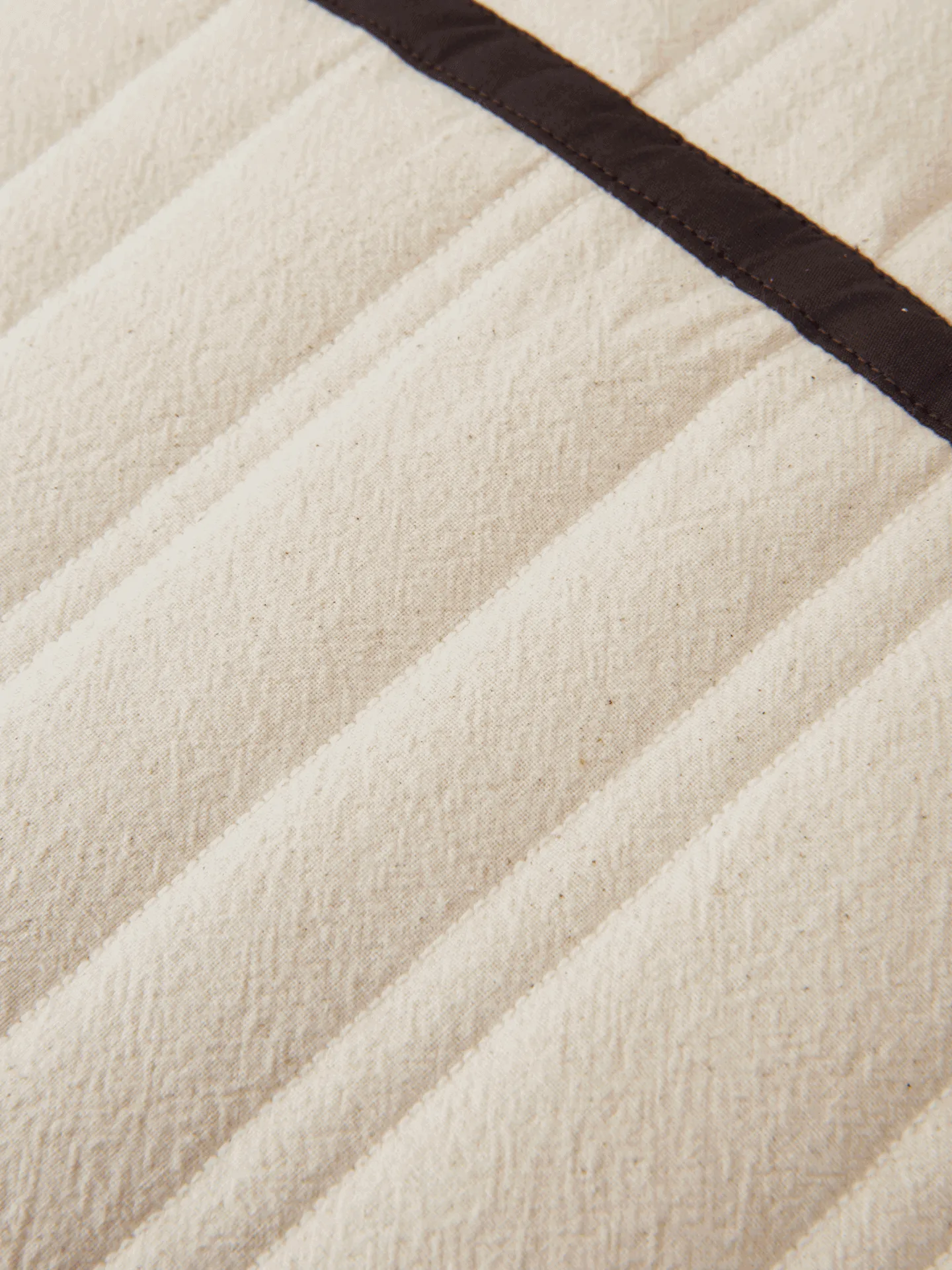 Coussin matelassé Vari 60x80 cm, Natural-dark chocolate Ferm Living