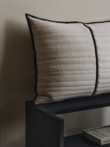 Coussin matelassé Vari 60x80 cm - Natural-dark chocolate - Ferm Living