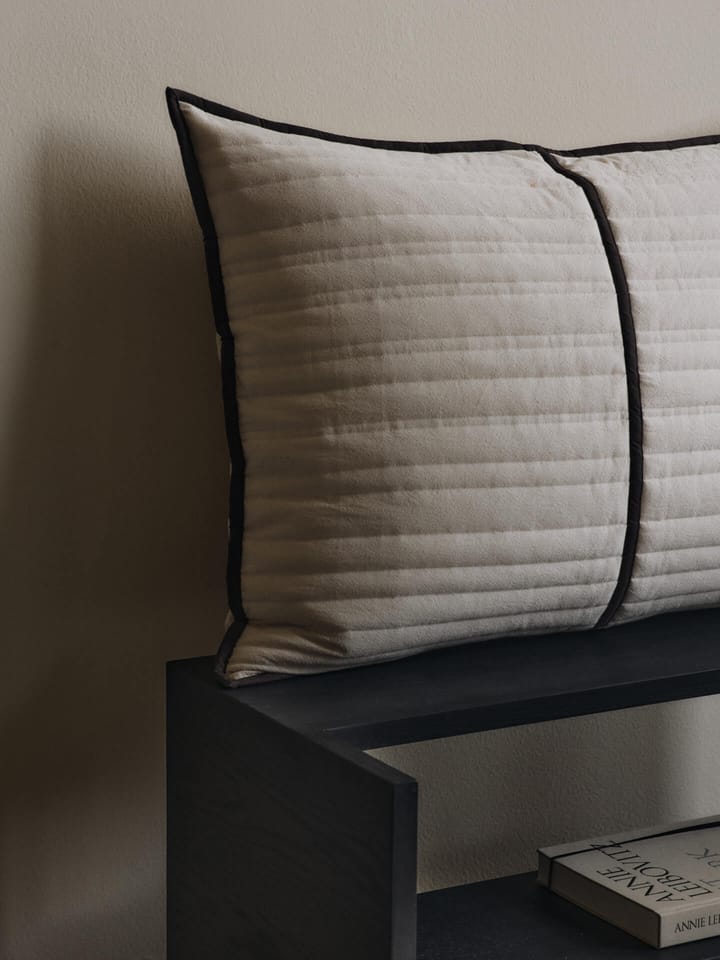 Coussin matelassé Vari 60x80 cm, Natural-dark chocolate Ferm Living