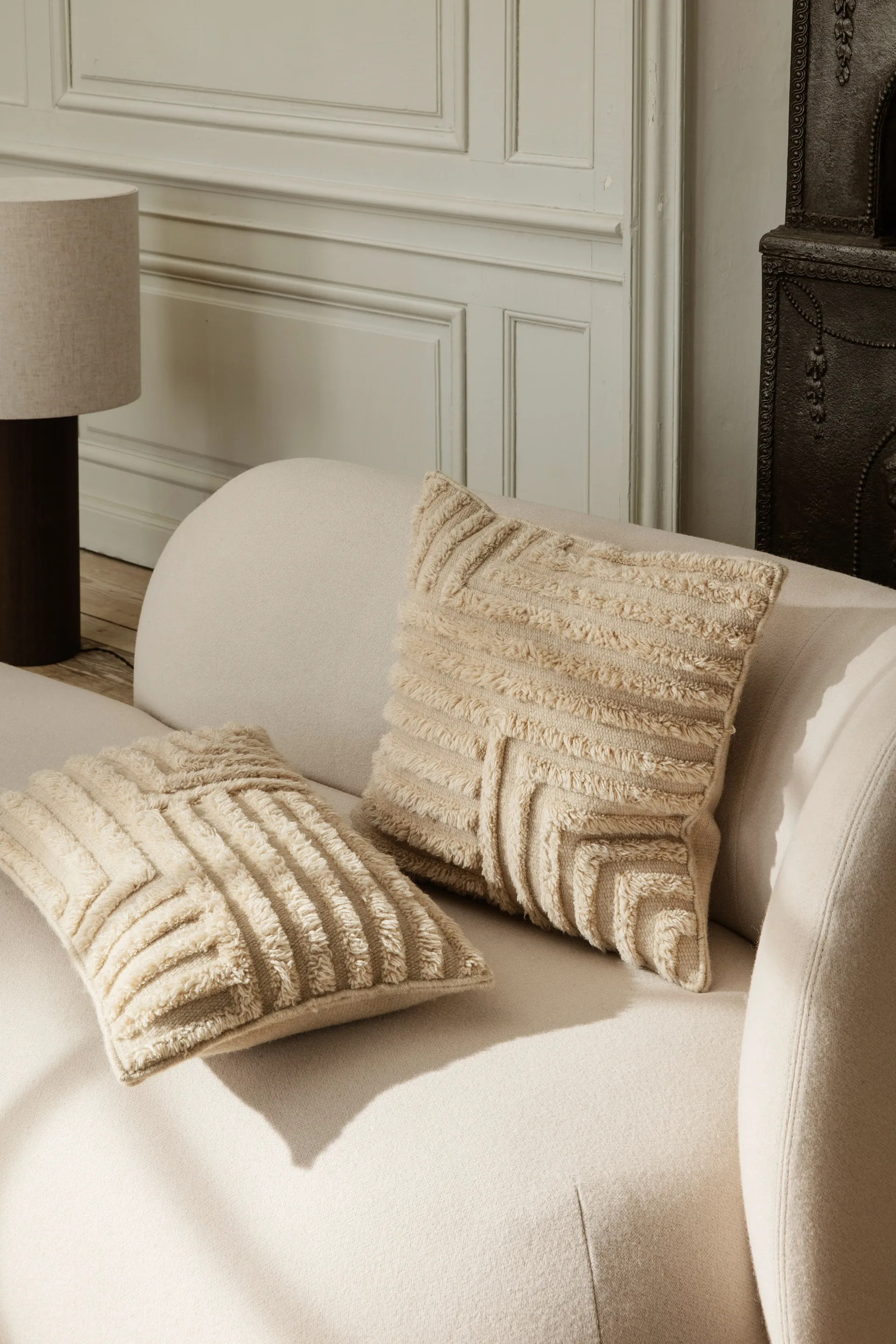 Divan Rico droit, Brossé blanc cassé Ferm Living