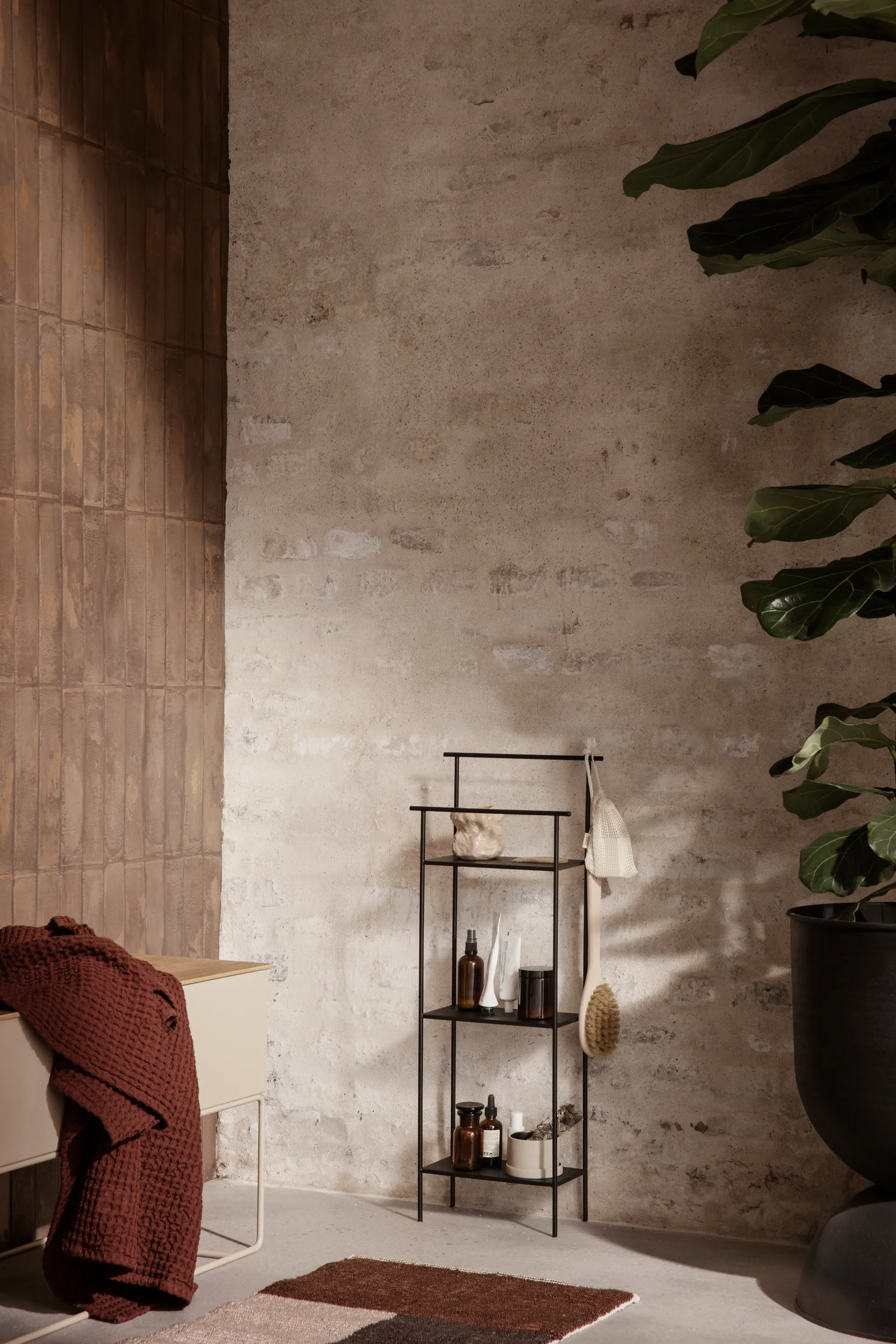 Étagère Dora 30x79 cm, Black Ferm Living