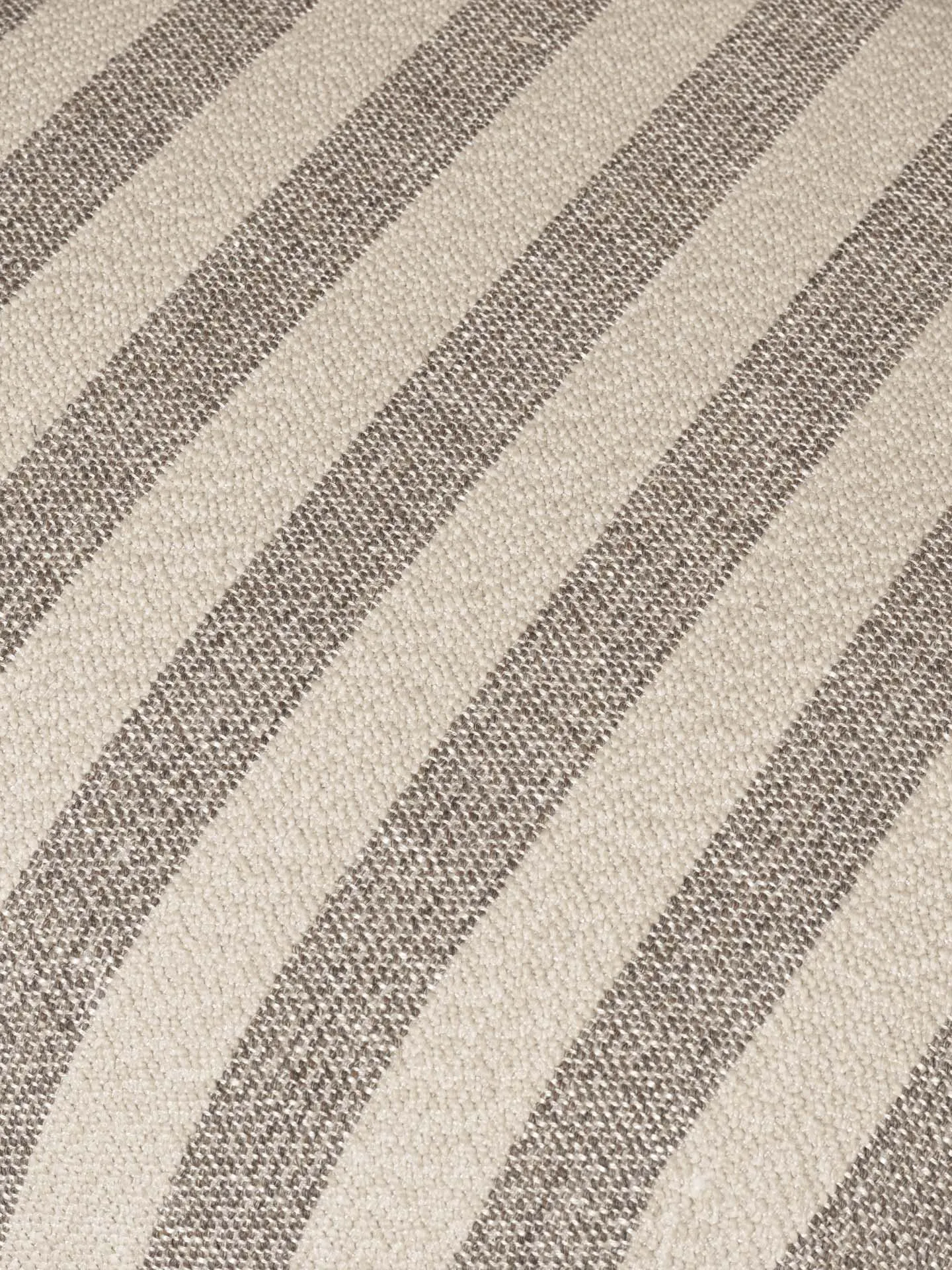 Fauteuil Rico lounge chair piccolo, Louisiana, Sand-off-white Ferm Living