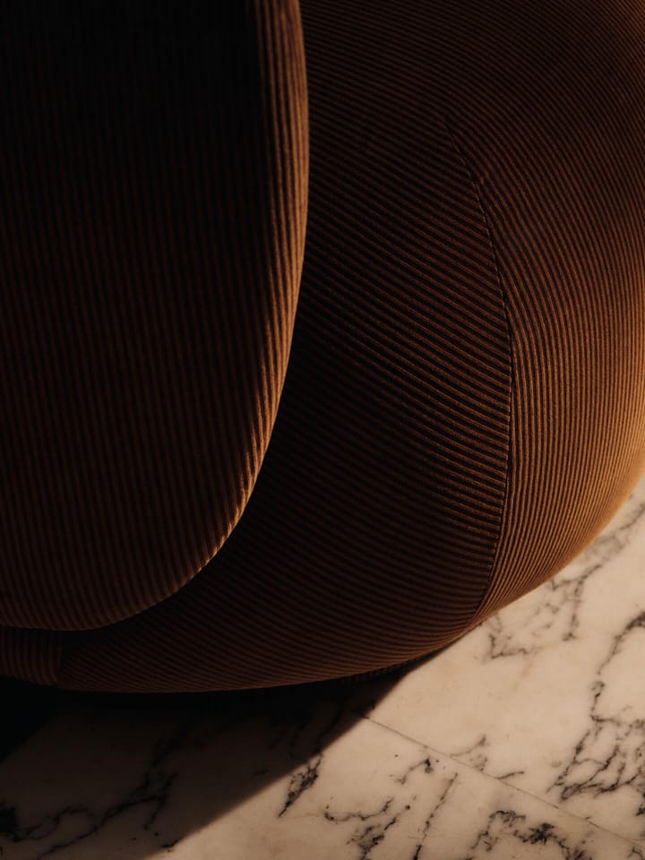 Fauteuil Rico lounge chair swivel, Devoré velvet-Rust Ferm Living