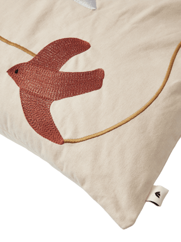 Housse de coussin Swif bird brodée 40x60 cm - Multi - Ferm Living