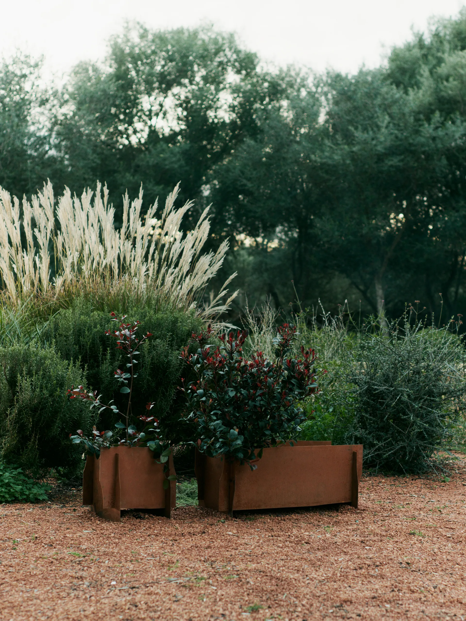 Jardinière Lapel planter, Rust, 33x35x75 cm Ferm Living