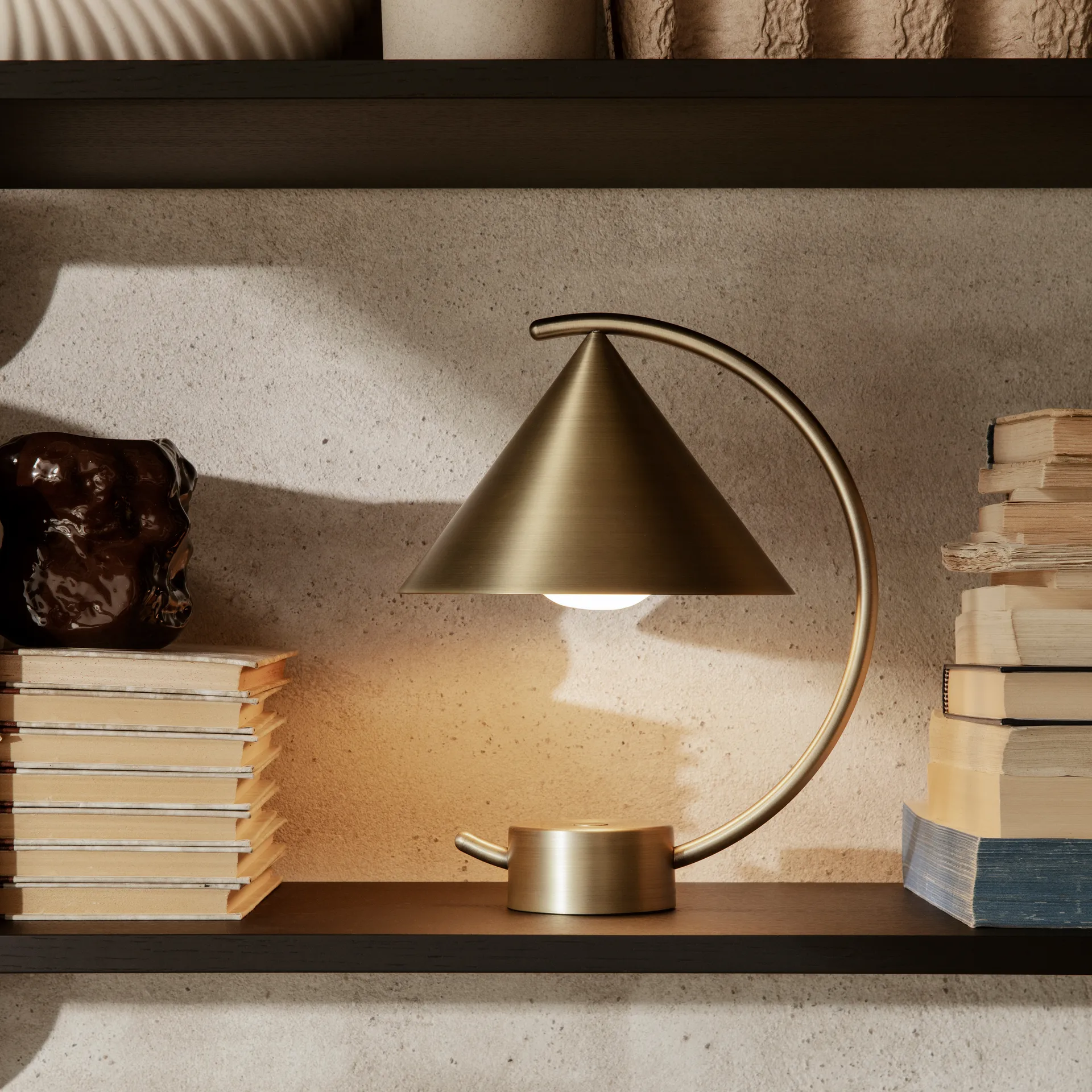 Lampe de table Meridian, Brass Ferm Living