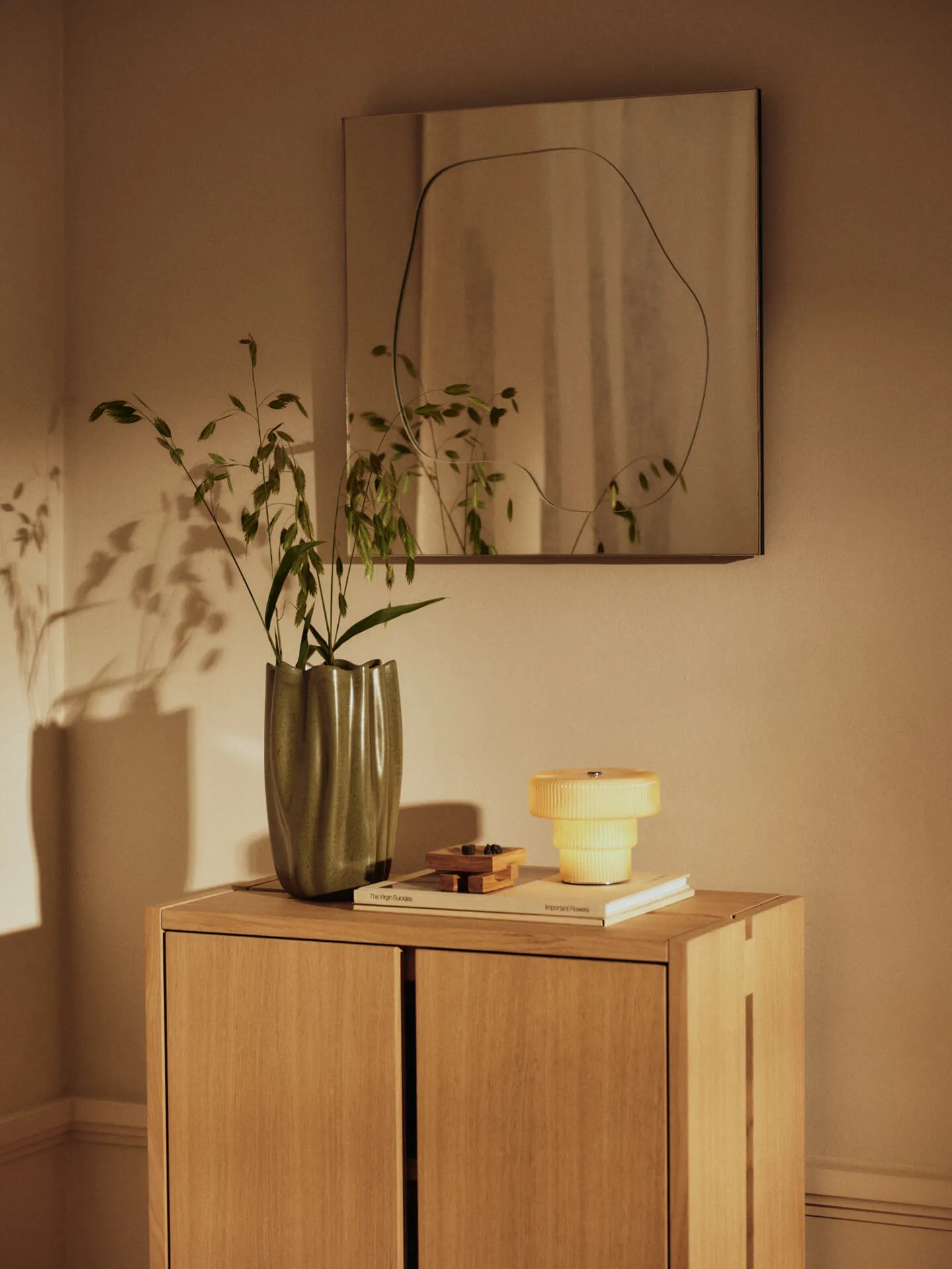 Lampe de table portable Ripple, Avoine, 10cm Ferm Living