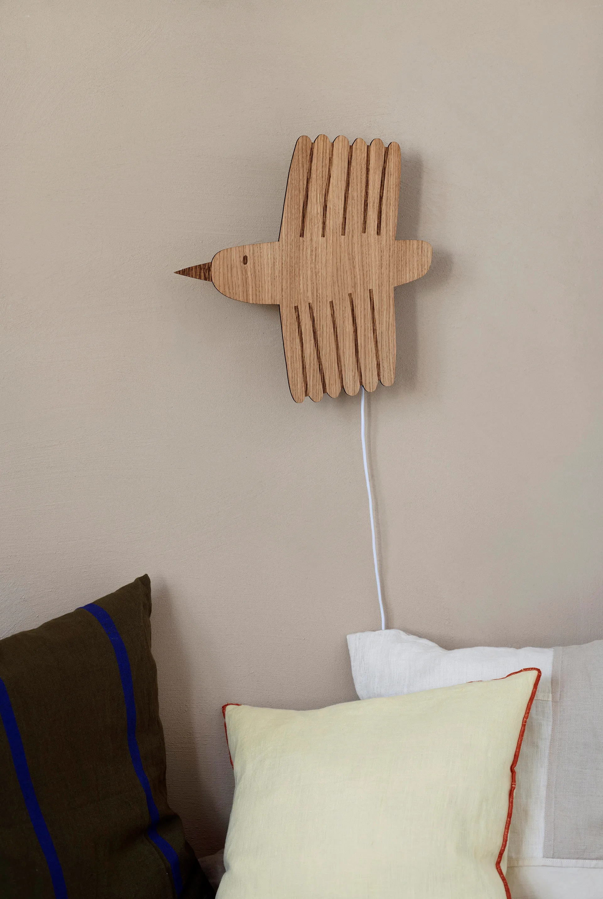 Lampe murale Bird, Chêne huilé Ferm Living