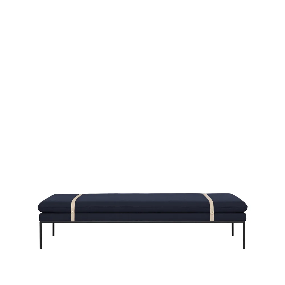 Lit banquette Turn, tissu fiord by kvadrat dark blue, structure noire Ferm Living