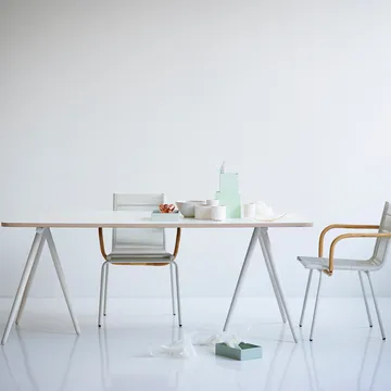 Lit banquette Turn - tissu fiord by kvadrat dark grey, structure noire - Ferm Living