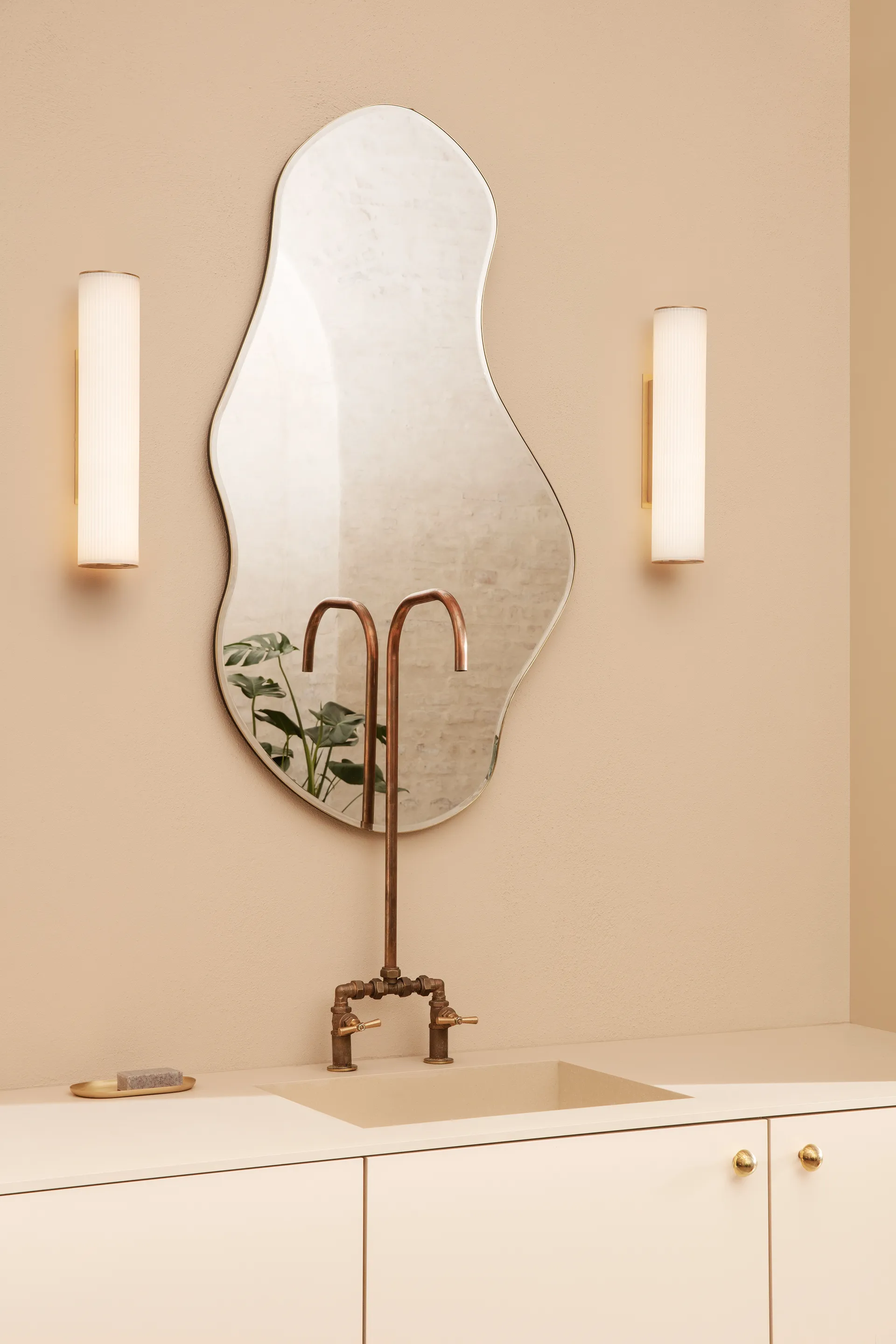 Miroir Pond large, Laiton Ferm Living