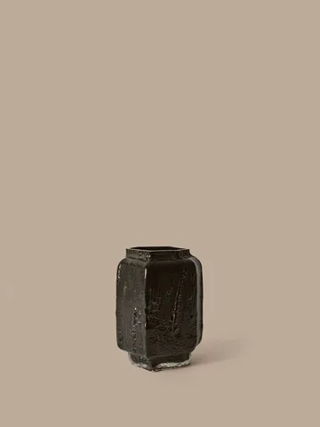 Mokuri vase - Noir, 25 cm - Ferm Living