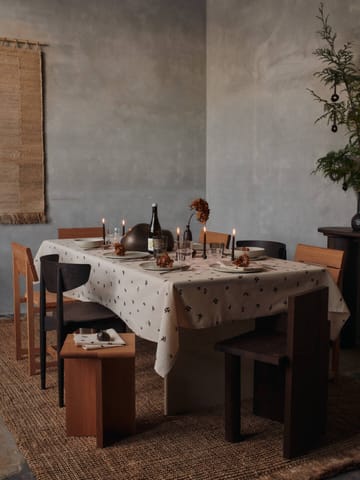 Nappe Baies 150x240 cm - Natural-dark chocolate - Ferm Living