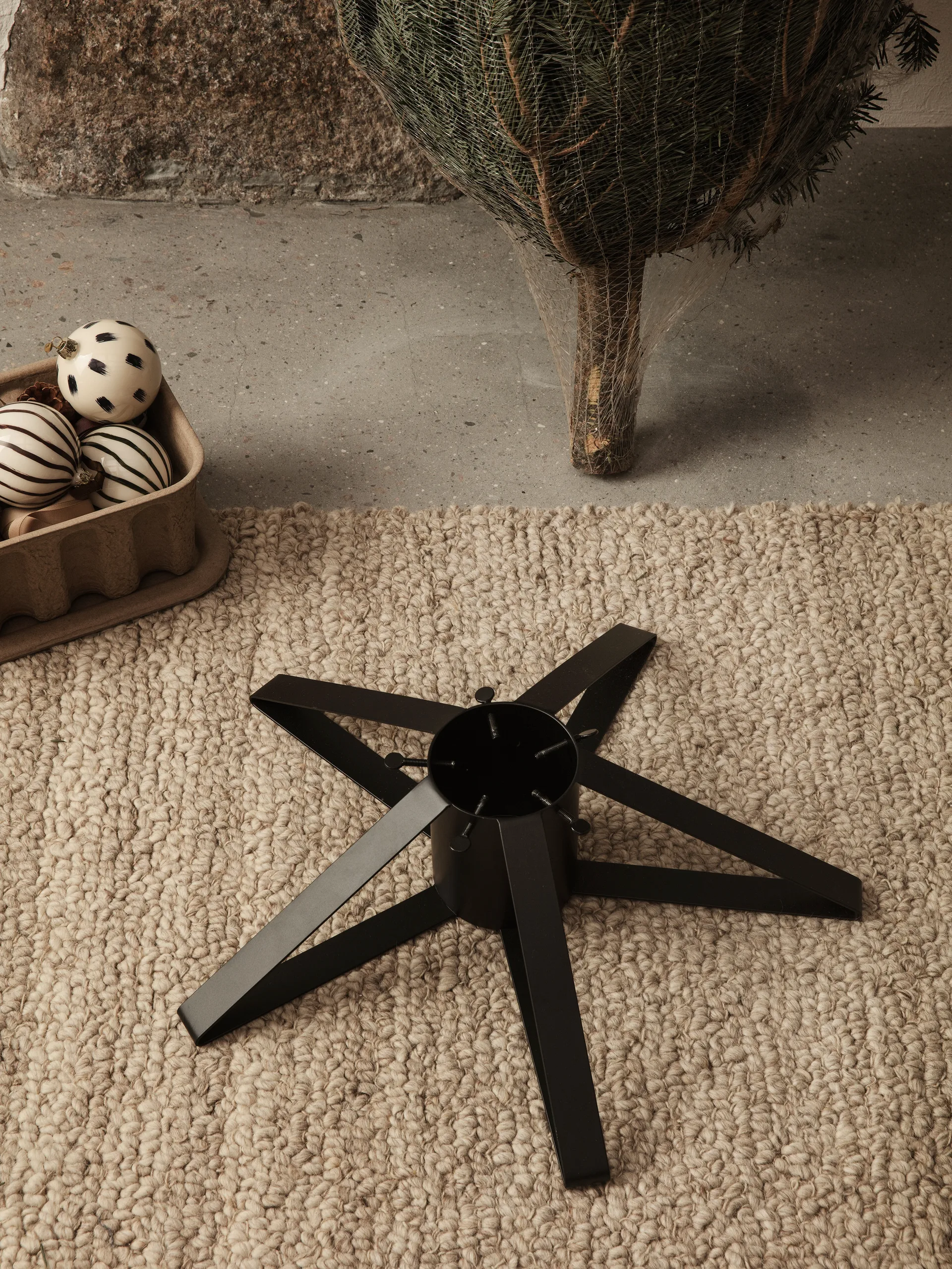 Pied pour sapin de Noël Ferm Living, Noir Ferm Living
