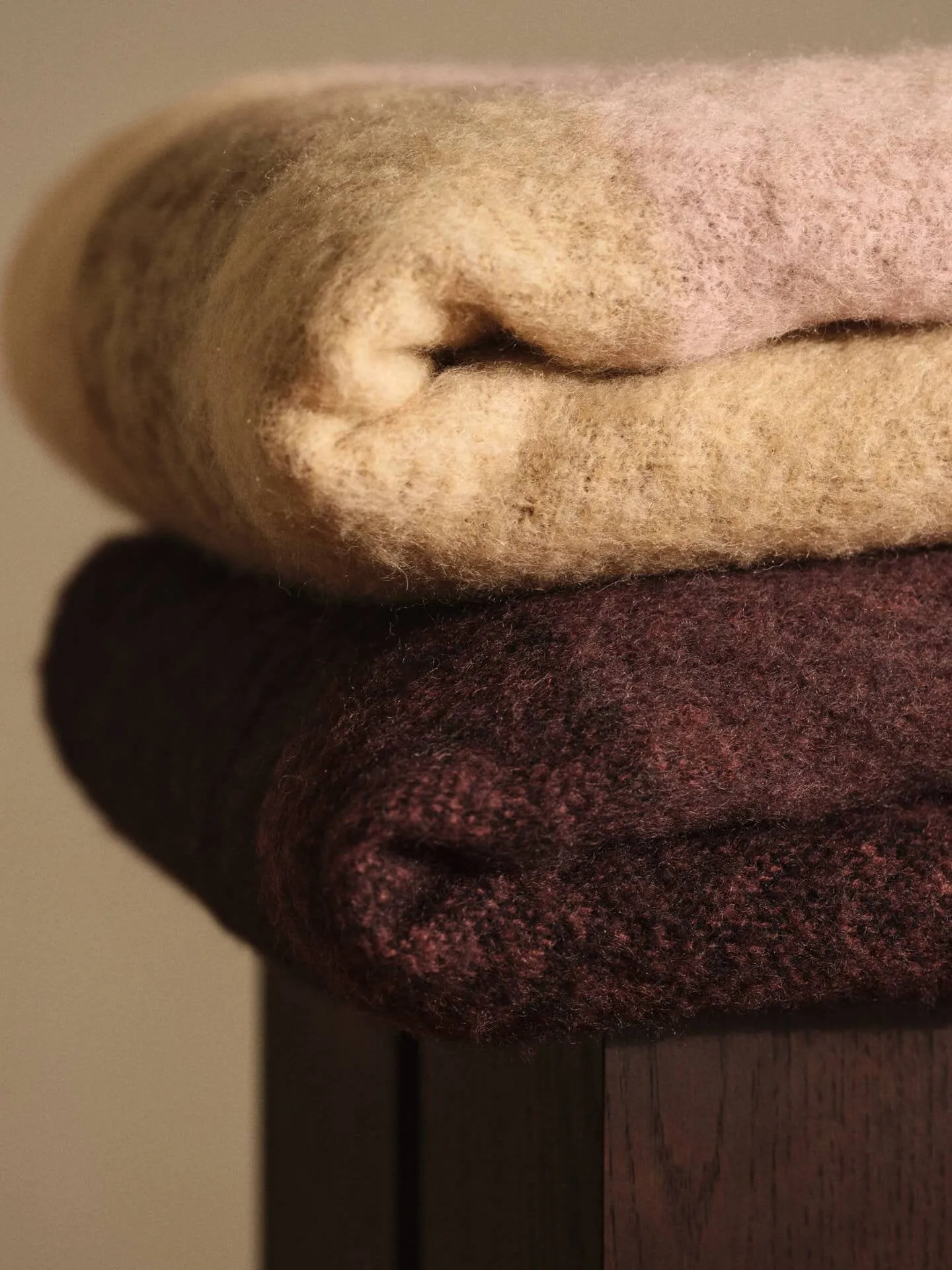 Plaid Blur en mohair, Butter-rose pâle, 130x170 cm Ferm Living
