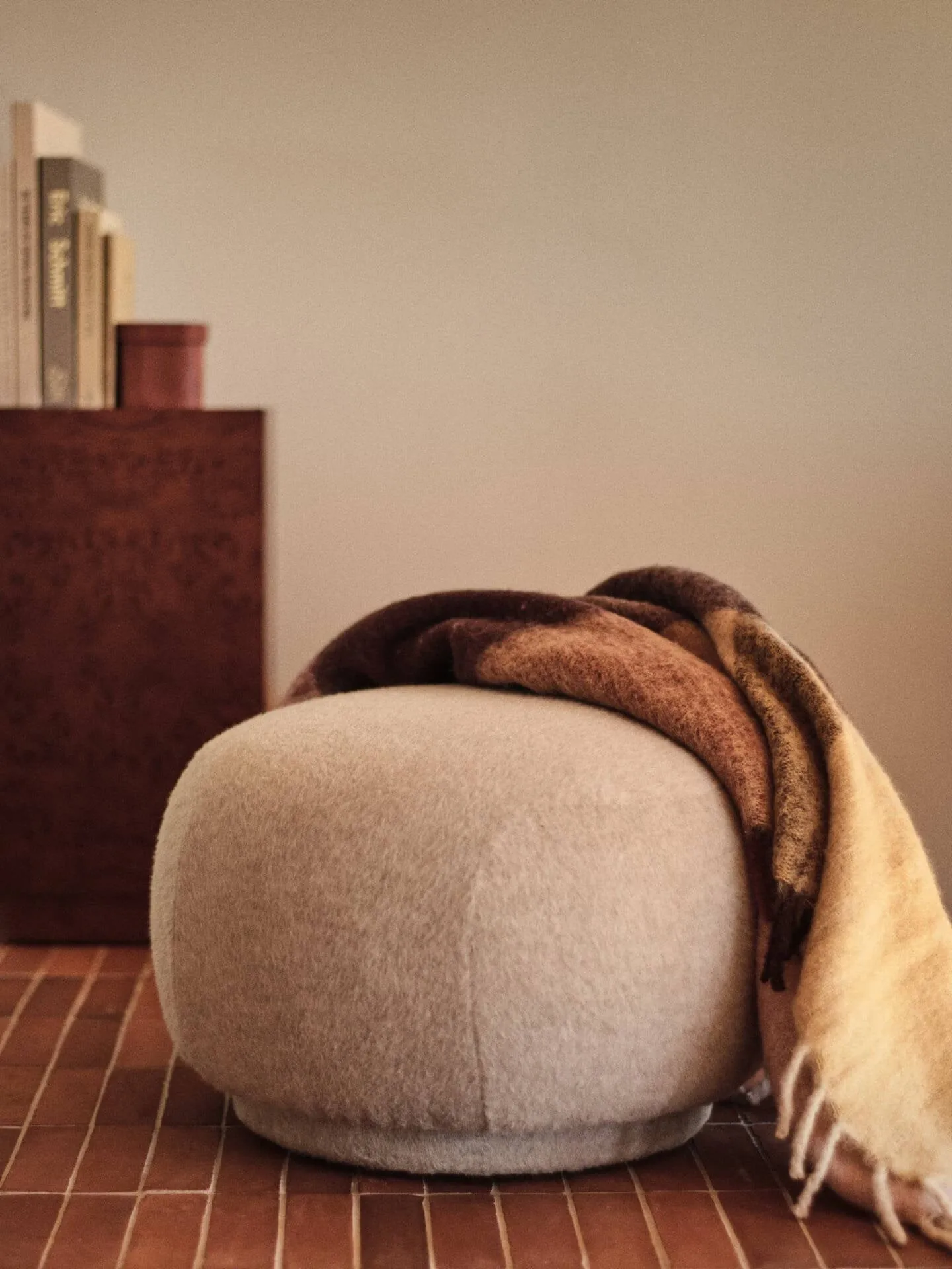 Plaid Blur en mohair, Butter-rose pâle, 130x170 cm Ferm Living