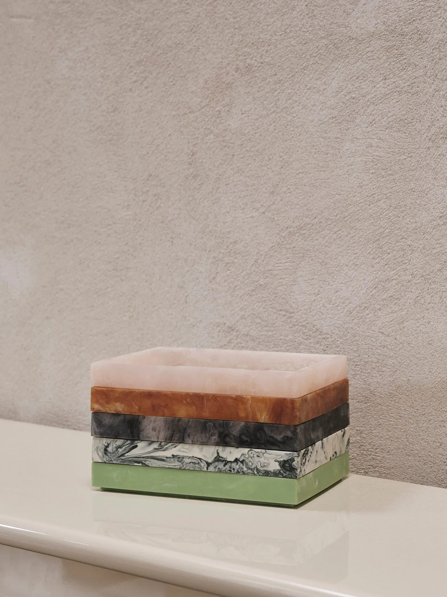 Plateau de décoration Mist 15x20 cm, Emerald-off white Ferm Living