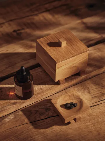 Plateau Moku - Chêne non traité, 7x8 cm - Ferm Living