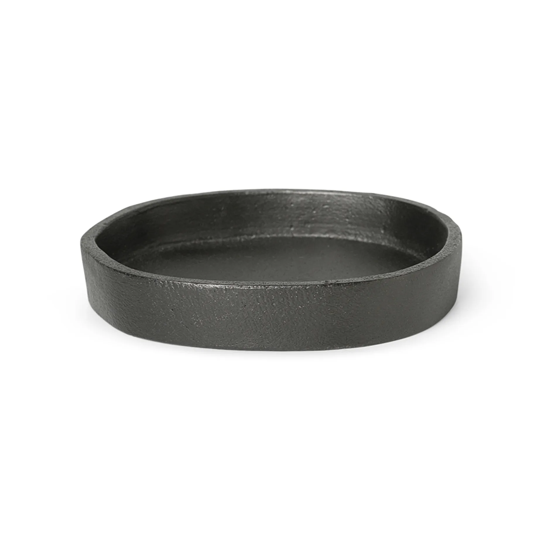 Plateau rond Yama 8,3x8,9 cm, Aluminium noirci Ferm Living