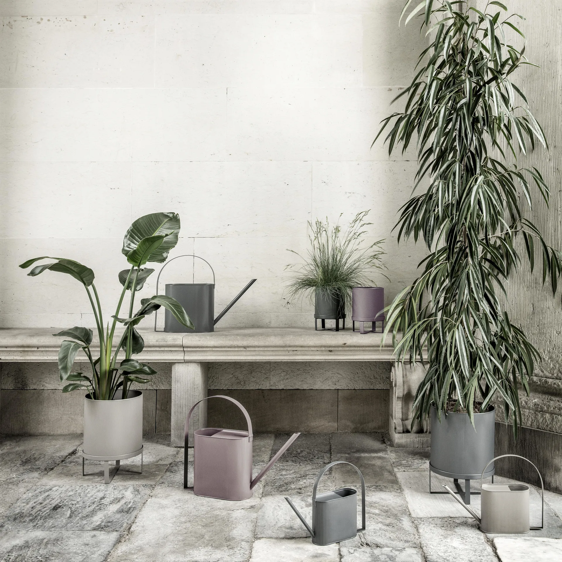 Pot de fleur Bau petit Ø18 cm, gris Ferm Living
