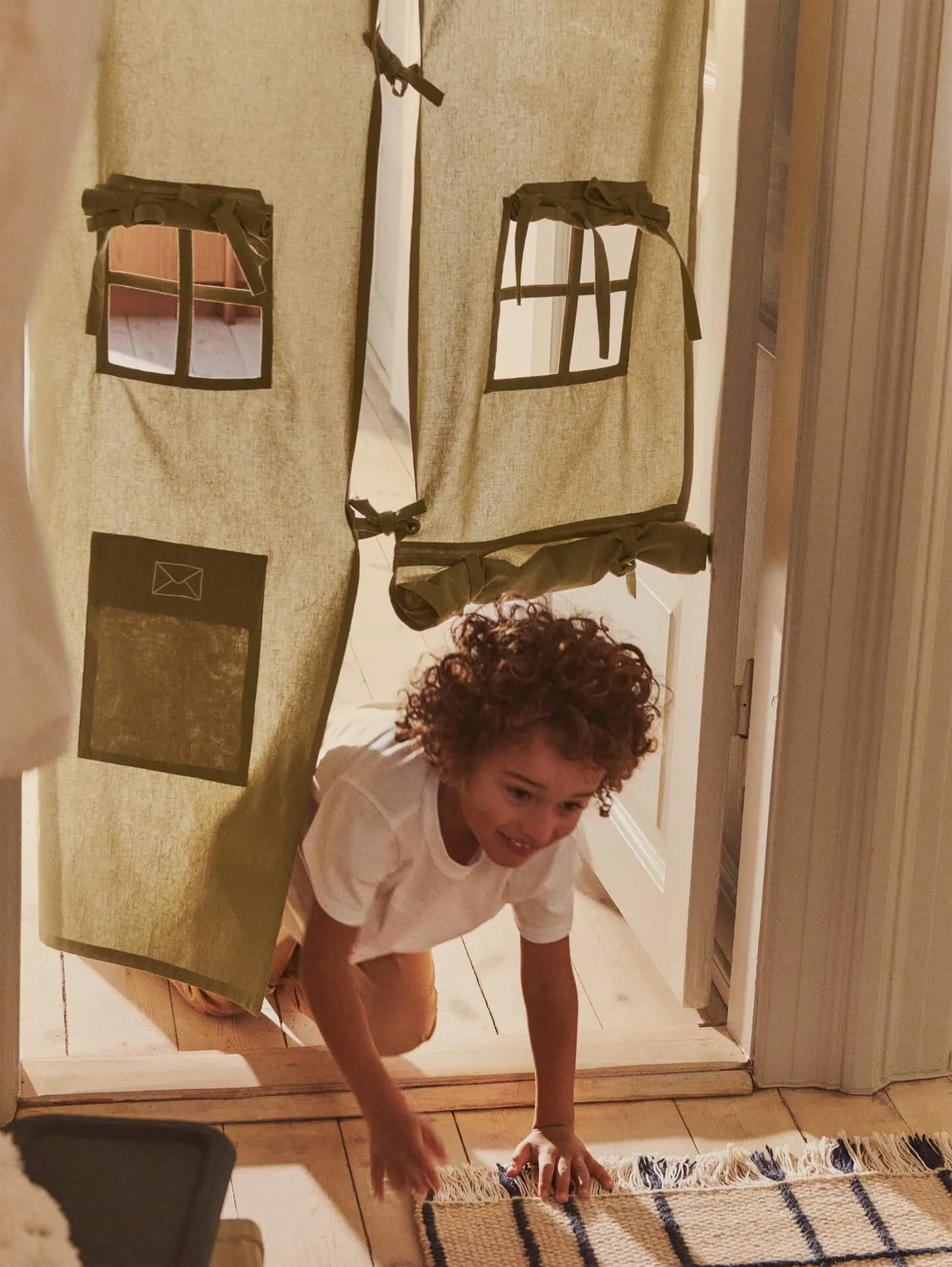 Rideau de porte Settle, Elm green, 85x205 cm Ferm Living