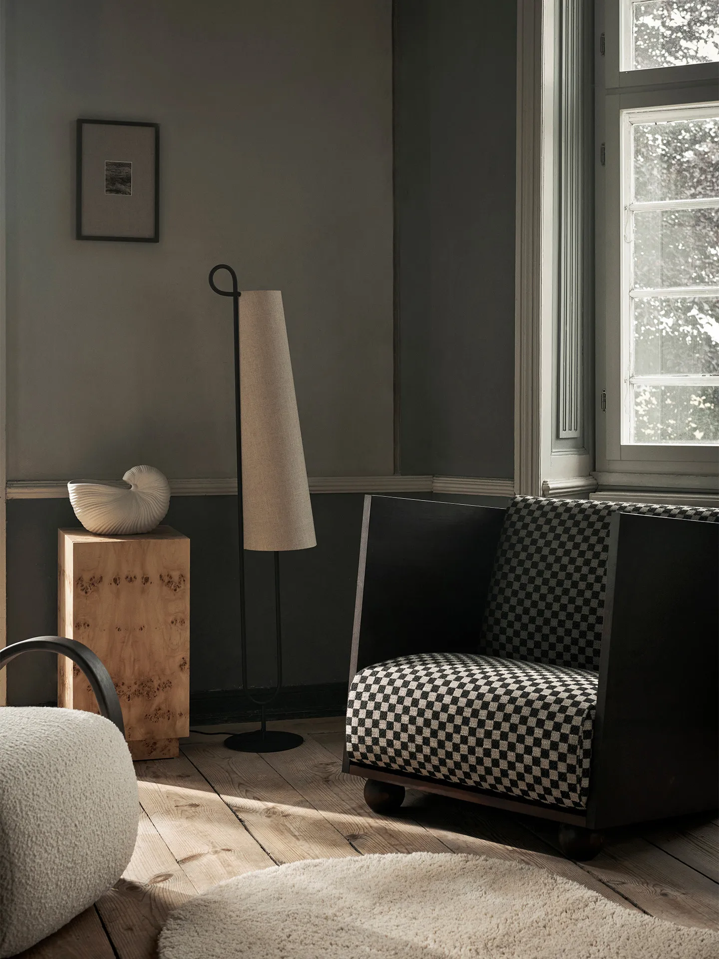 Rum Lounge Chair Check, Noir teinté-sable-noir Ferm Living