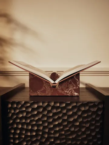 Serre-livres Tvara - Rosso levanto, 22x22 cm - Ferm Living