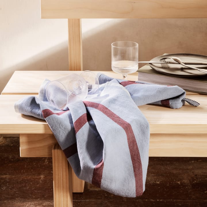 Serviette de cuisine Hale 50x70 cm - Faded blue-burgundy - ferm LIVING