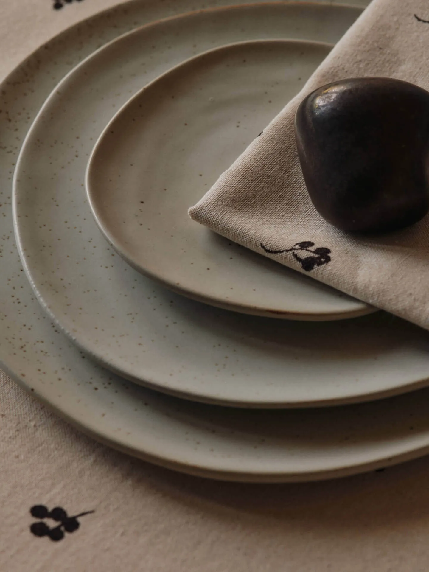 Serviette en coton Baies 40x40 cm, 4 pièces, Natural-dark chocolate Ferm Living