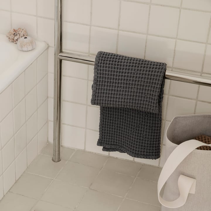 Serviette en coton écologique gris, 50x100 cm Ferm Living