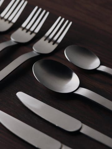 Set de couverts Stelo, 4 pièces - Brushed Stainless Steel - Ferm Living