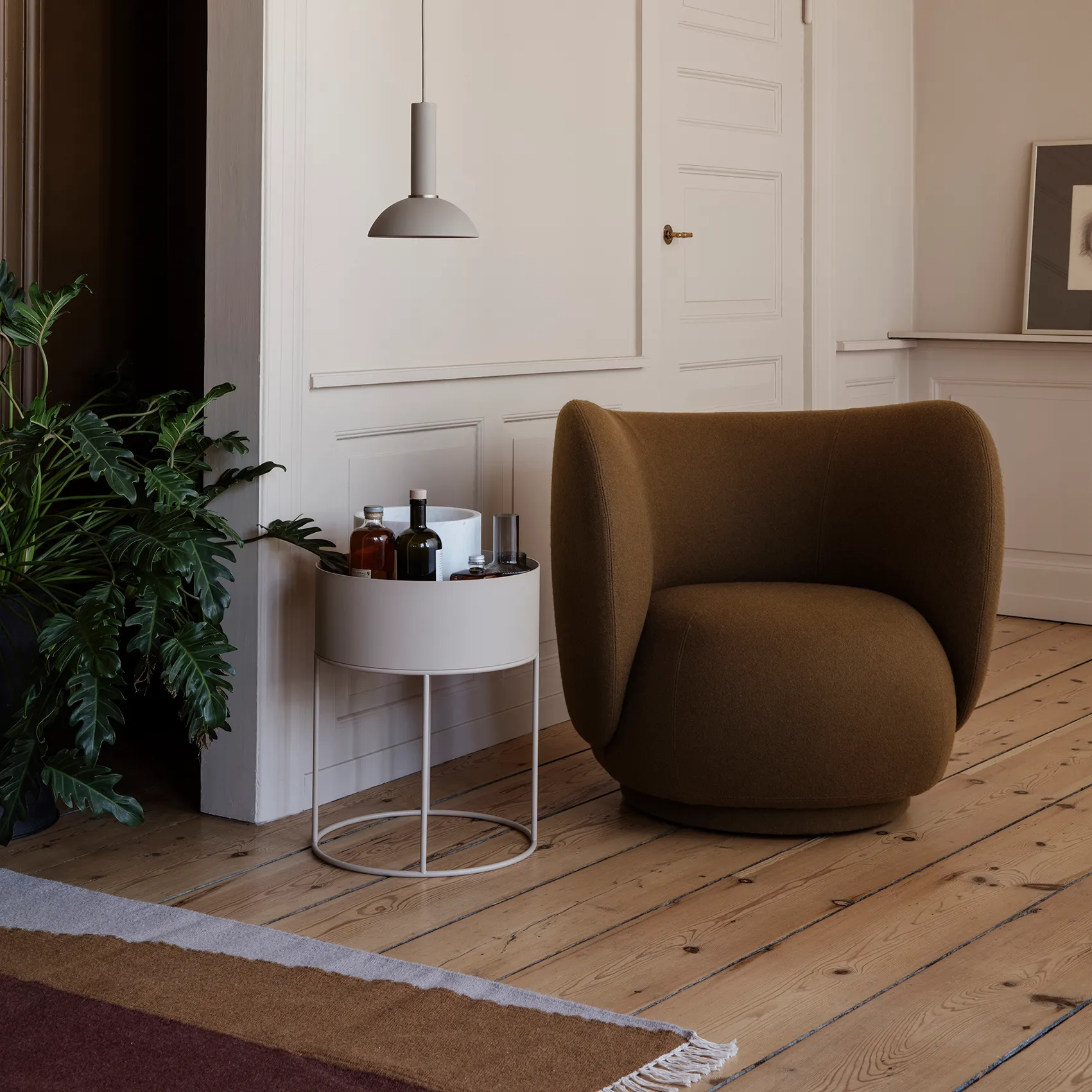 Support Ferm Living Plant Box rond, Cashmere Ferm Living