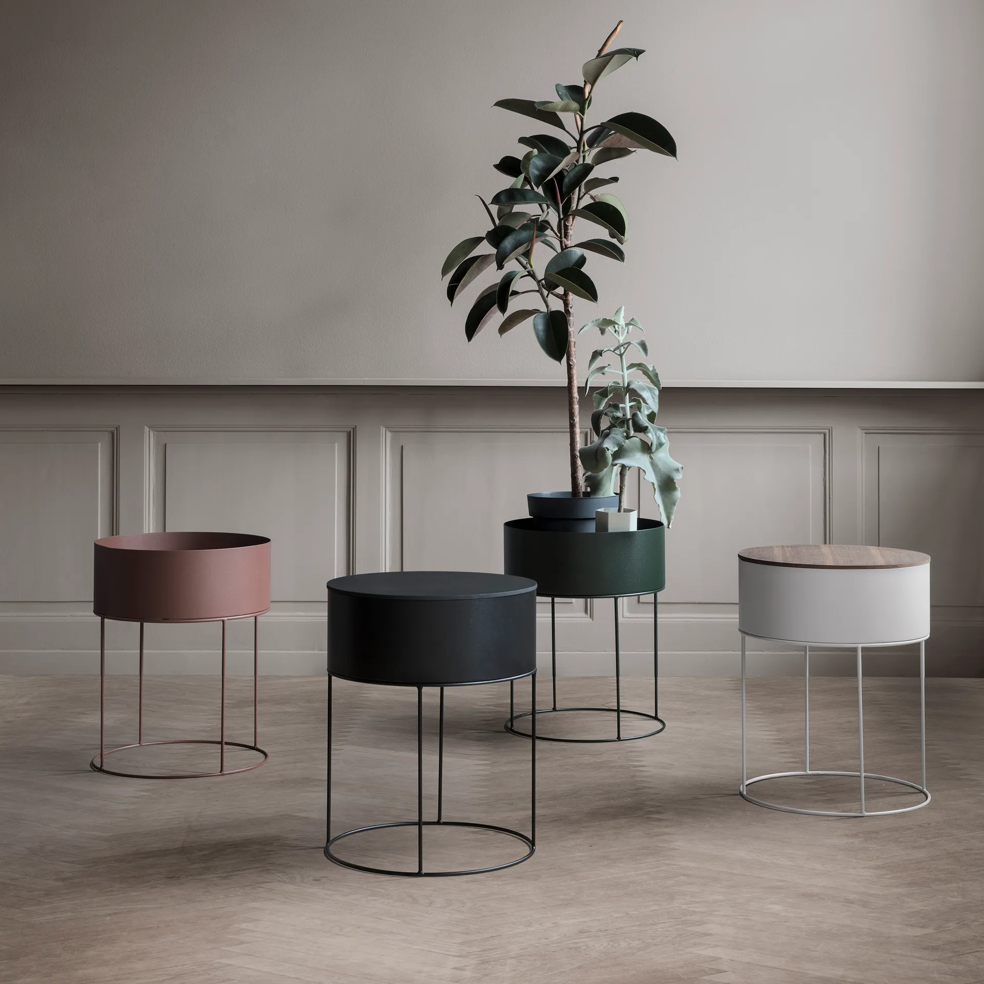Support Ferm Living Plant Box rond, noir Ferm Living