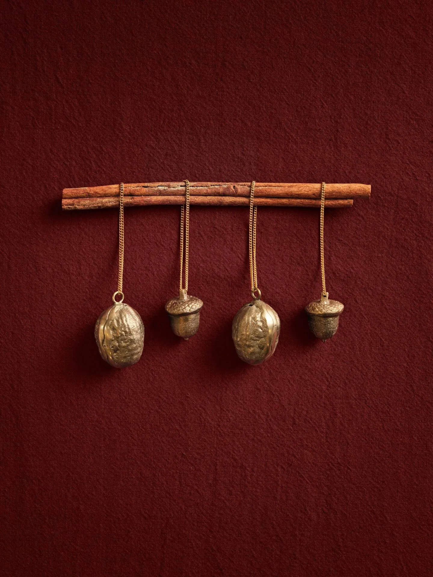 Suspension décorative Acorn, lot de 2, Laiton Ferm Living