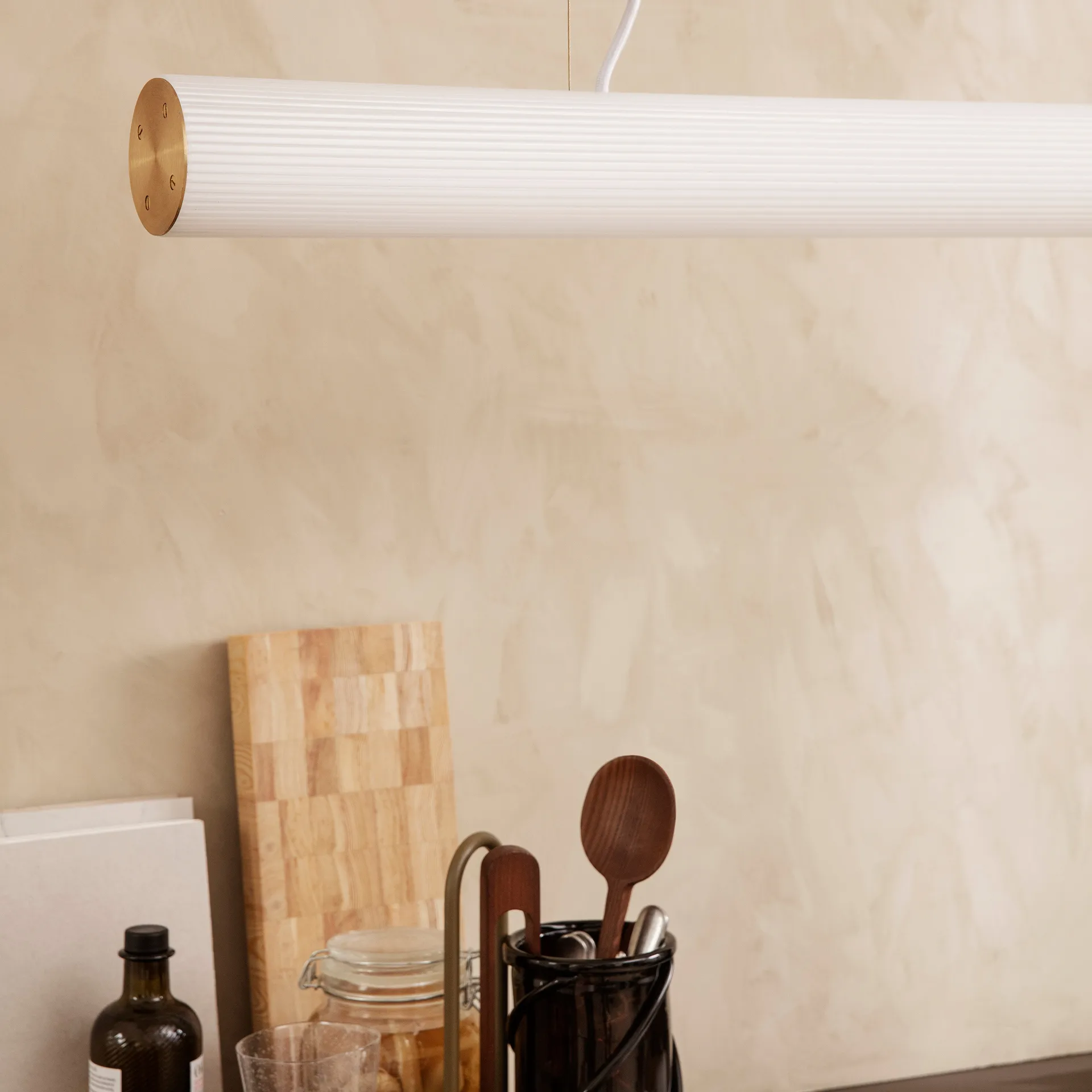 Suspension Vuelta 100 cm, Blanc-laiton Ferm Living