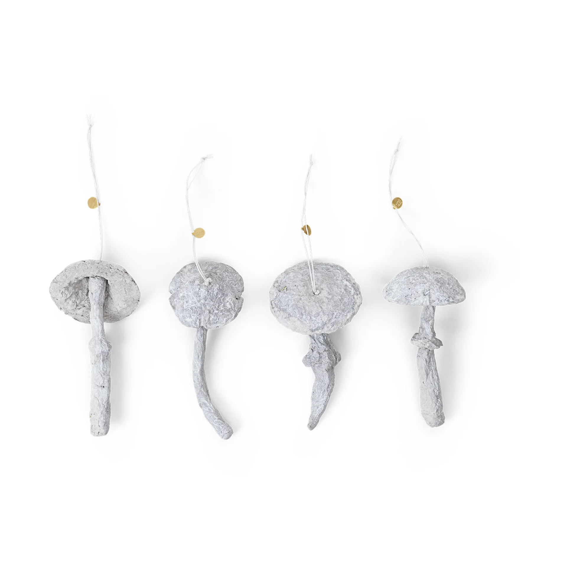 Suspensions pour sapin de Noël Mushroom ornament lot de 4, Faded white Ferm Living