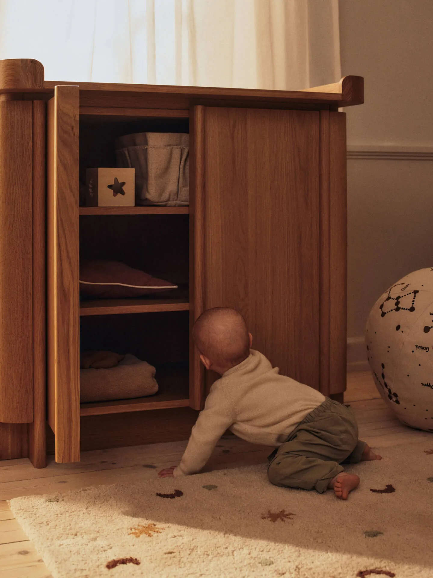 Table à langer pour commode Tilu, Chêne naturel, 100x74x10 cm Ferm Living