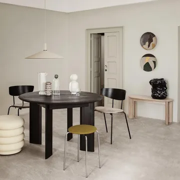 Table à manger Bevel Ø117 cm - Chêne blanchi à l’huile - Ferm Living