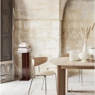 Table à manger Bevel Extendable - Chêne blanchi à l’huile, inclut 2 rallonge - Ferm Living