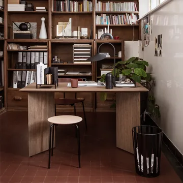 Table à manger Mingle - oak black, 210cm, pieds en métal noir - Ferm Living