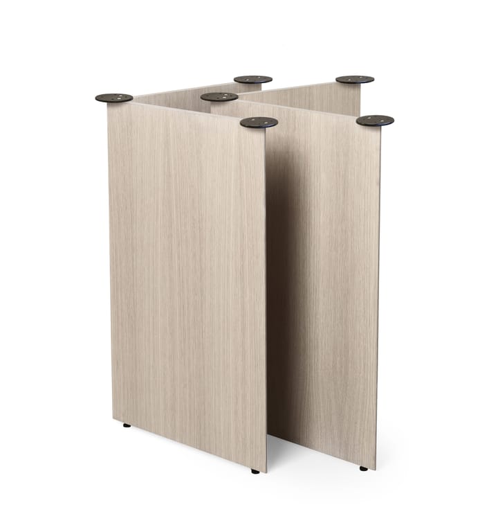 Table à manger Mingle ovale, oak natural veneer, pieds en angle chêne Ferm Living