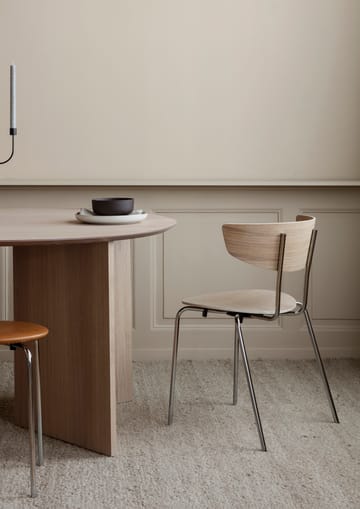 Table à manger Mingle ovale - oak natural veneer, pieds en angle chêne - Ferm Living