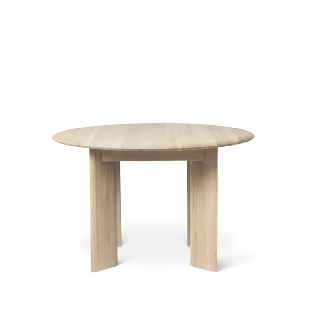 Table à manger ronde biseautée, Oak white oiled Ferm Living