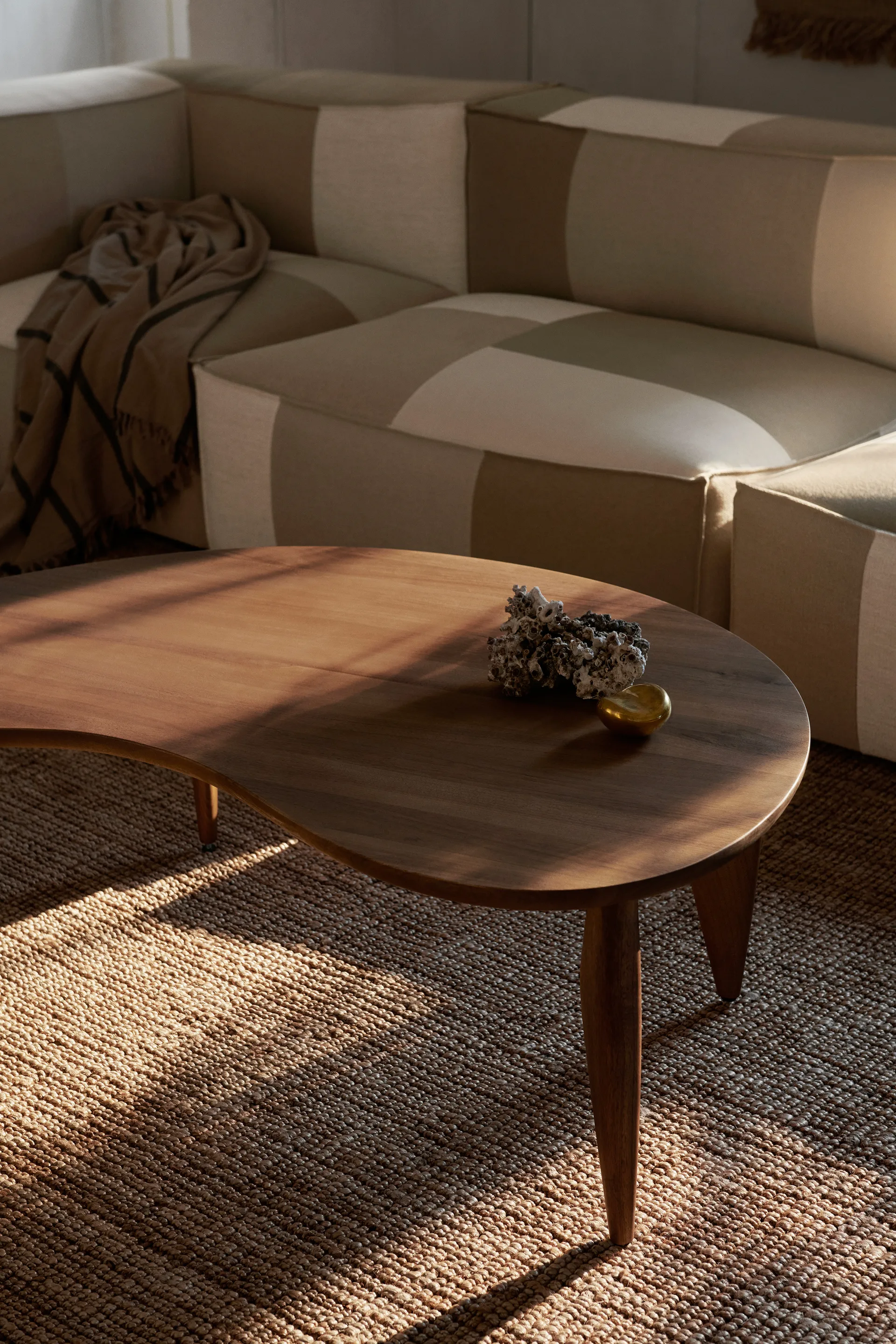 Table basse Feve, Walnut Ferm Living