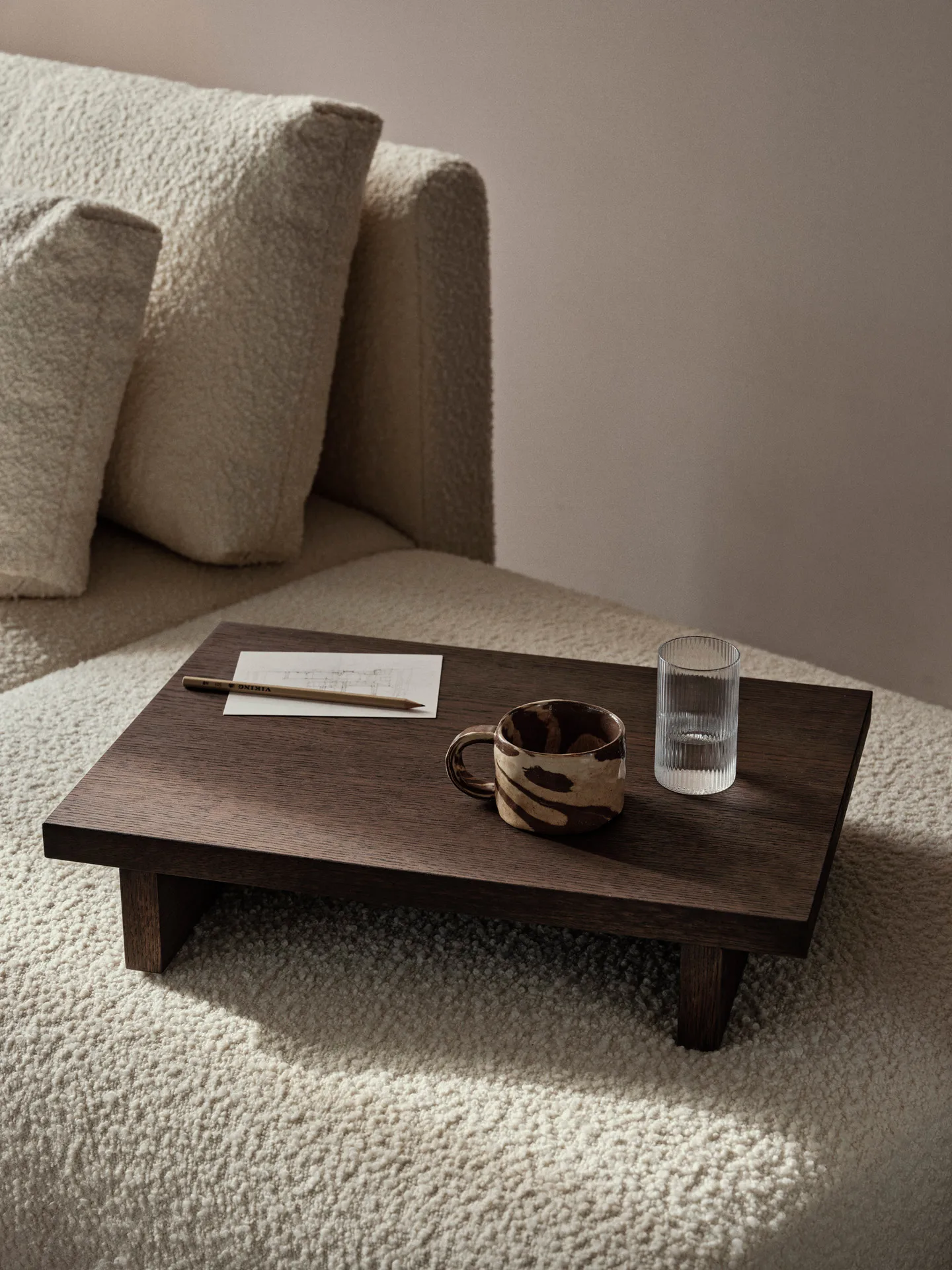 Table d'appoint Kona, Dark Stained oak veneer Ferm Living