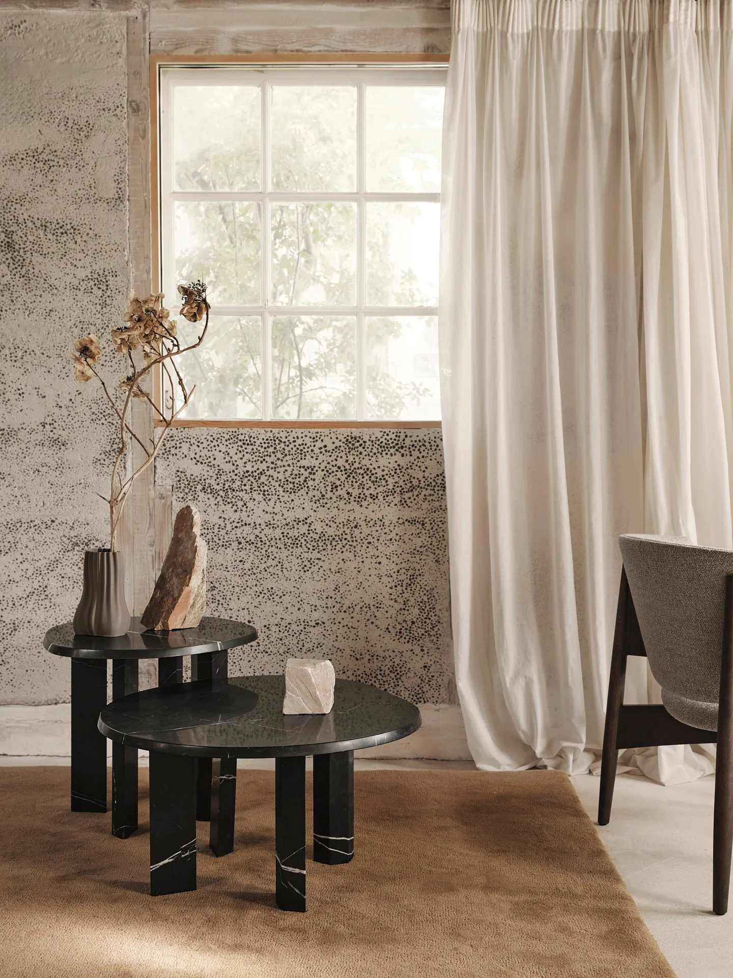 Table d'appoint Taula Ø54,4x45 cm, Black Ferm Living