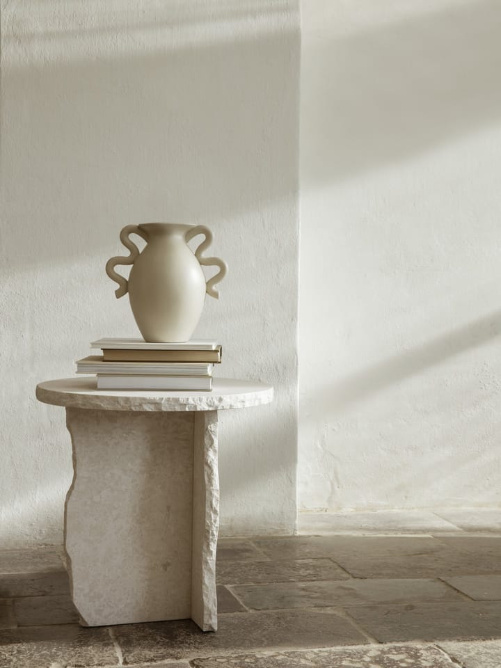 Table Mineral Sculptural Ø52 cm, Bianco Curia Ferm Living