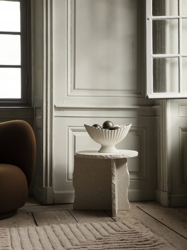 Table Mineral Sculptural Ø52 cm - Bianco Curia - ferm LIVING