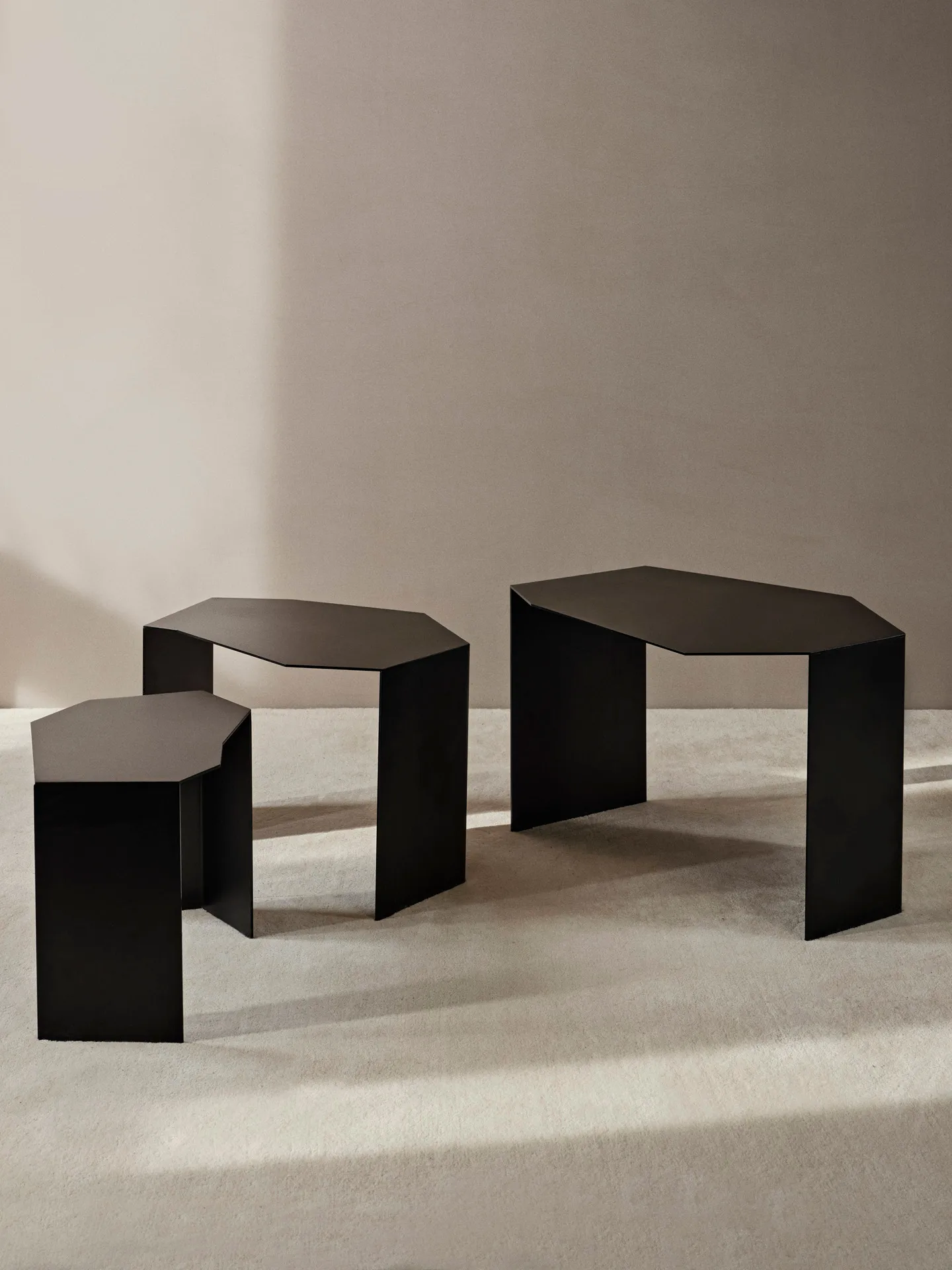 Table Shard cluster Lot de 3, Black Ferm Living